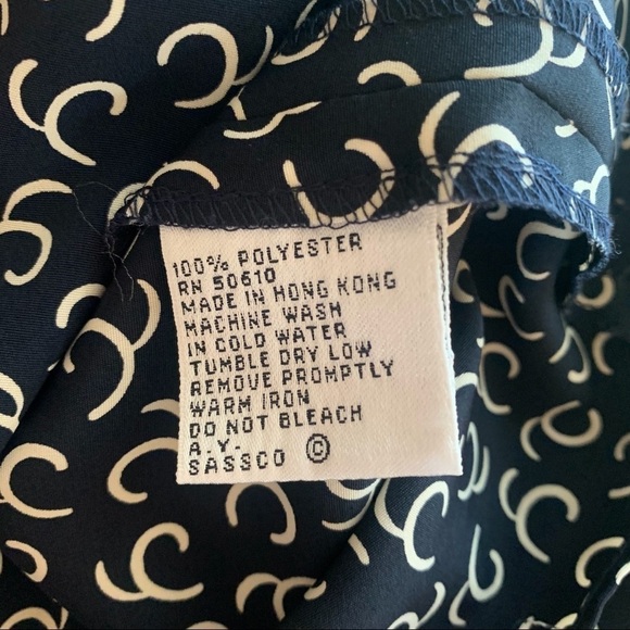 Vintage Kasper Black Cream Geometric Women’s 10 Large Short Sleeve Blouse Top - Picture 9 of 9